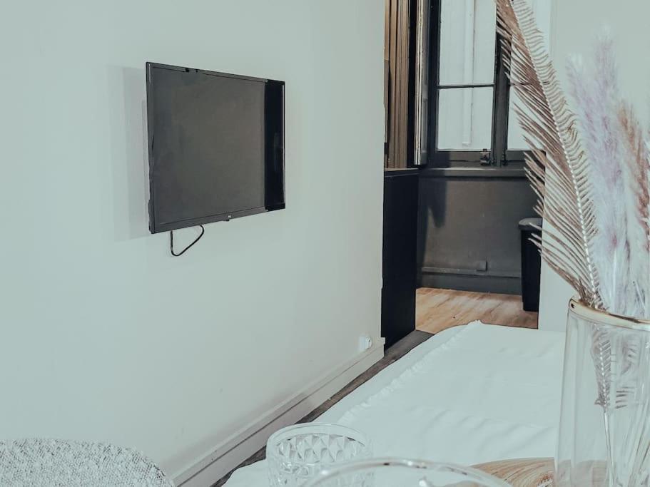 Suite Opium Lyon Exteriör bild