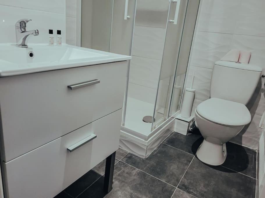 Suite Opium Lyon Exteriör bild