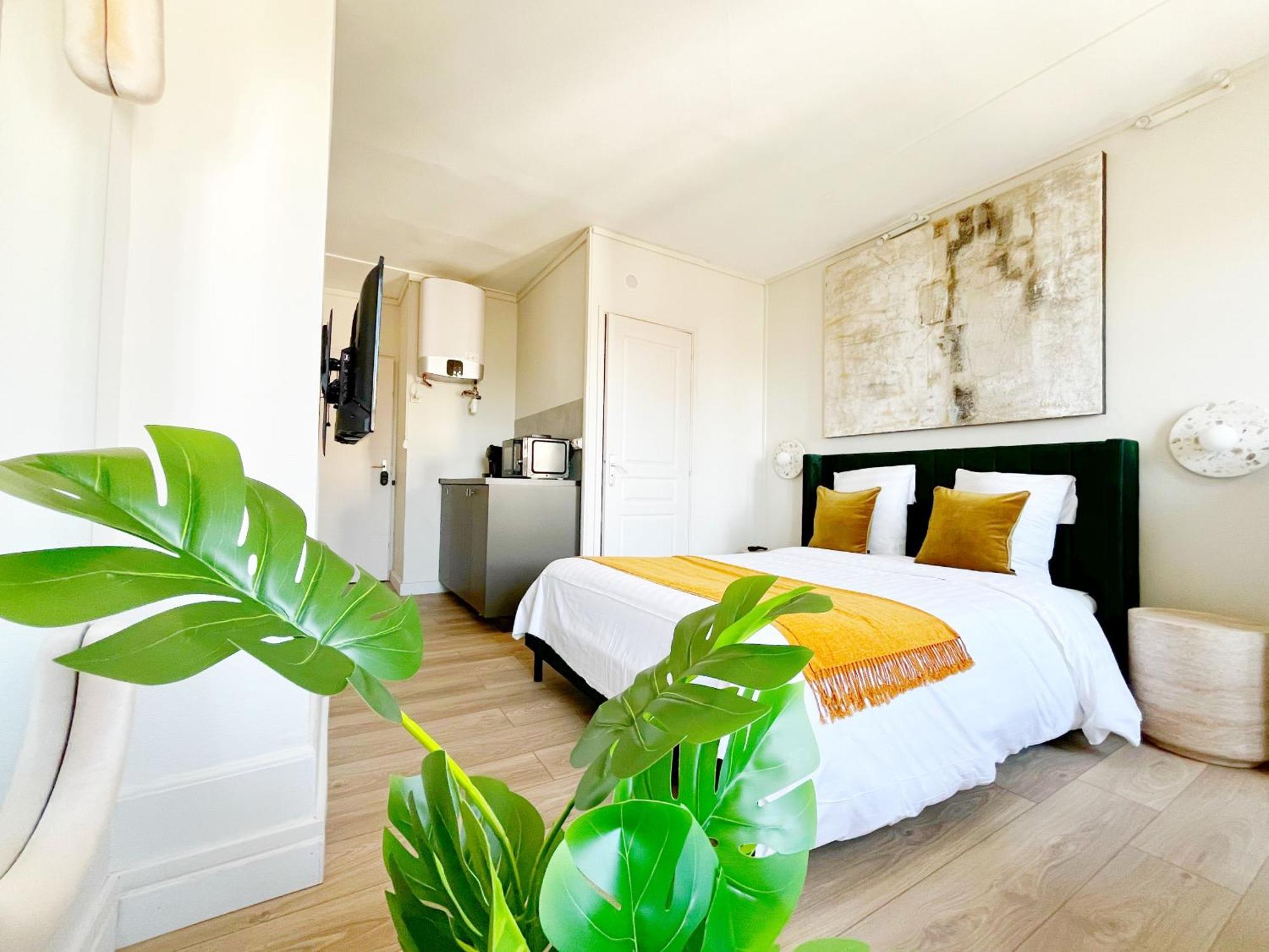 Suite Opium Lyon Exteriör bild