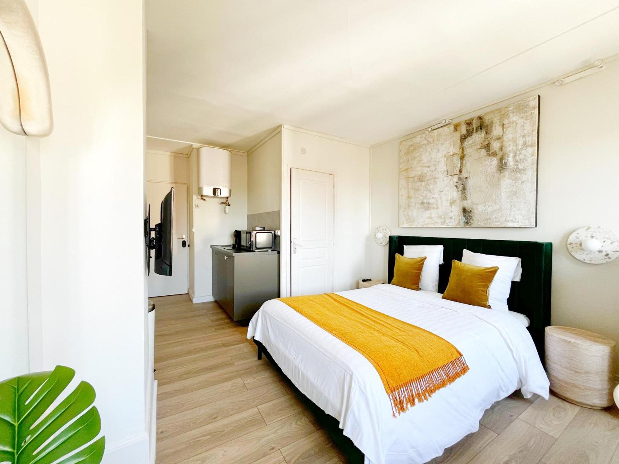 Suite Opium Lyon Exteriör bild