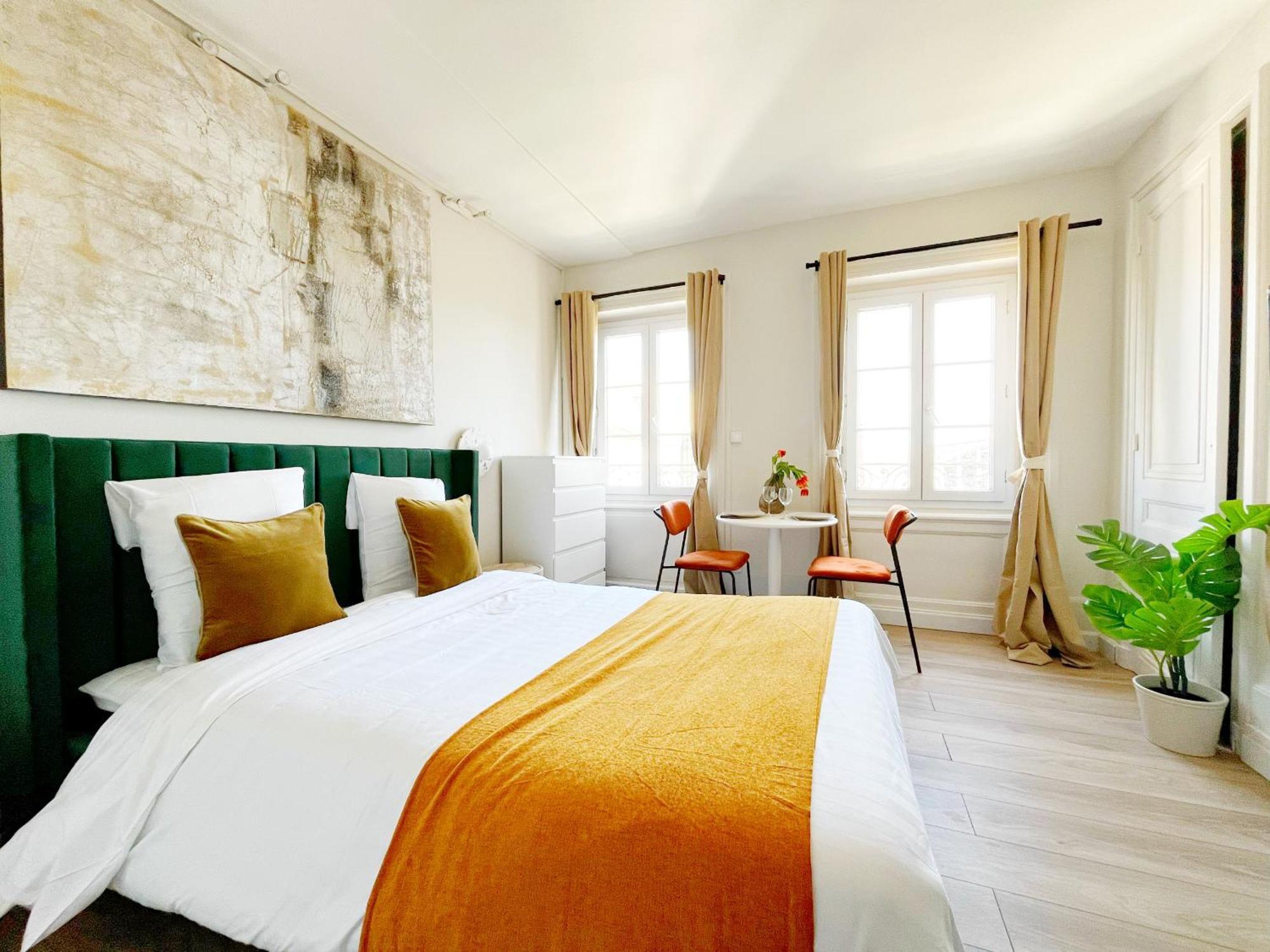 Suite Opium Lyon Exteriör bild