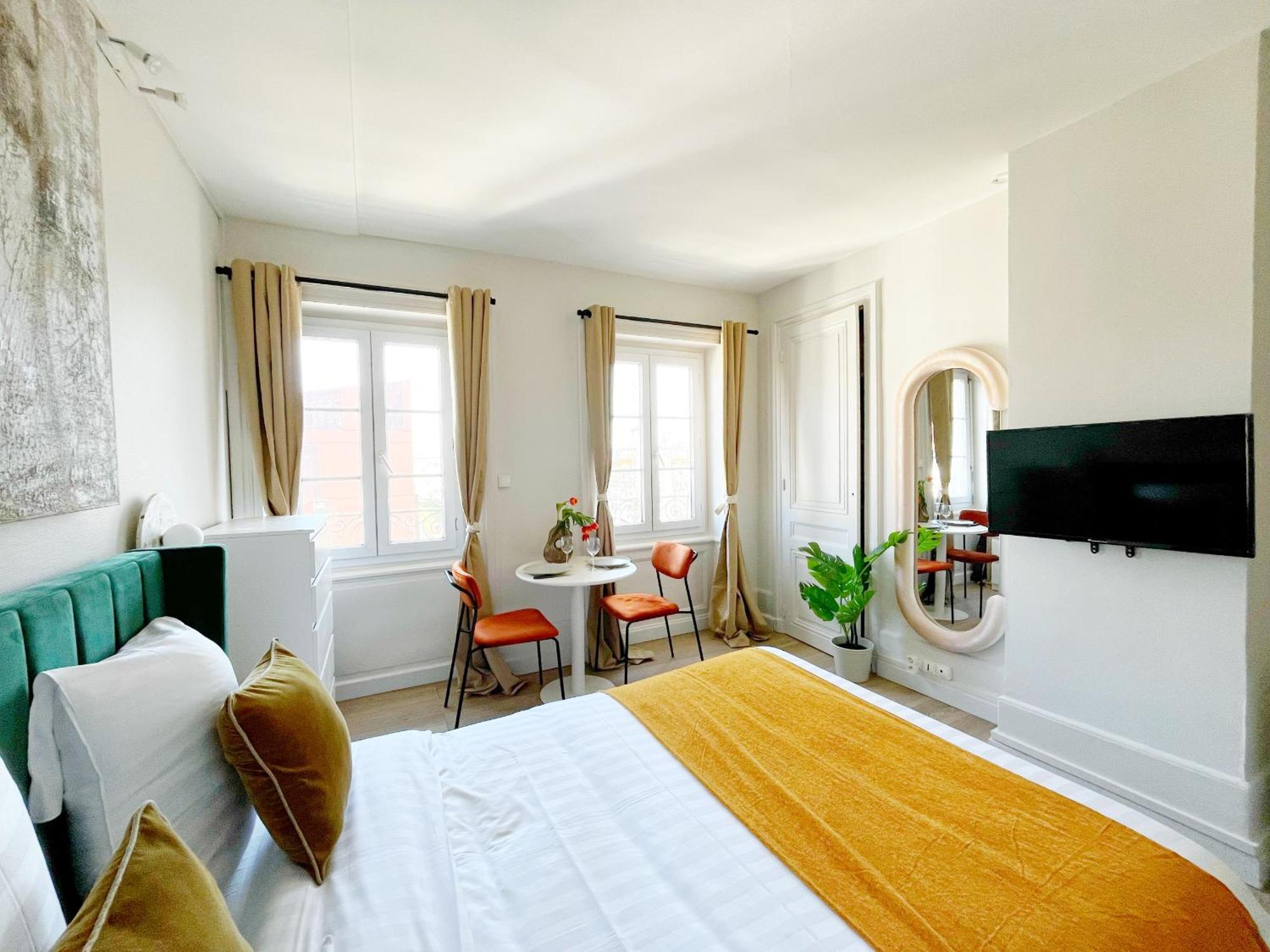 Suite Opium Lyon Exteriör bild