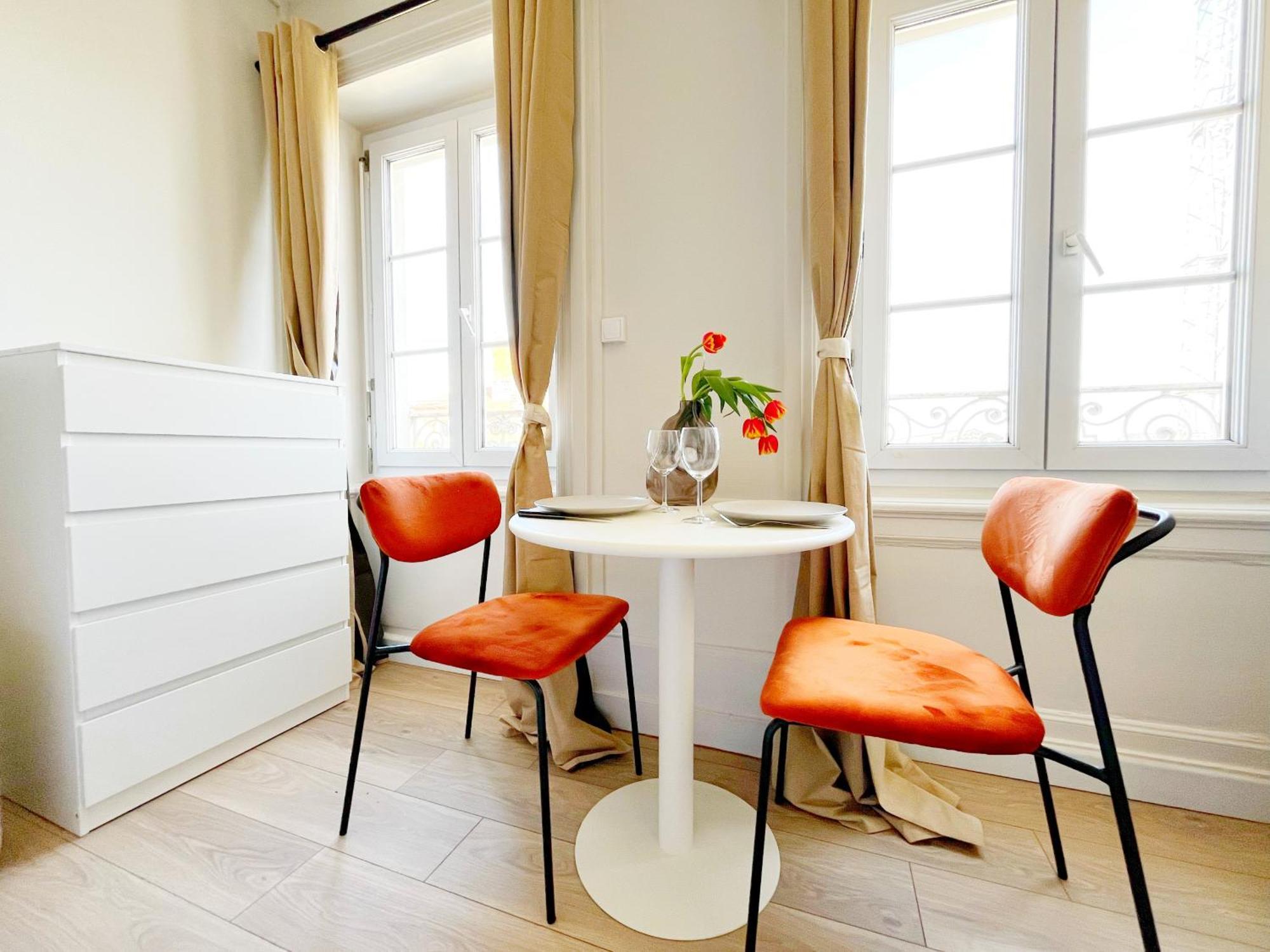 Suite Opium Lyon Exteriör bild