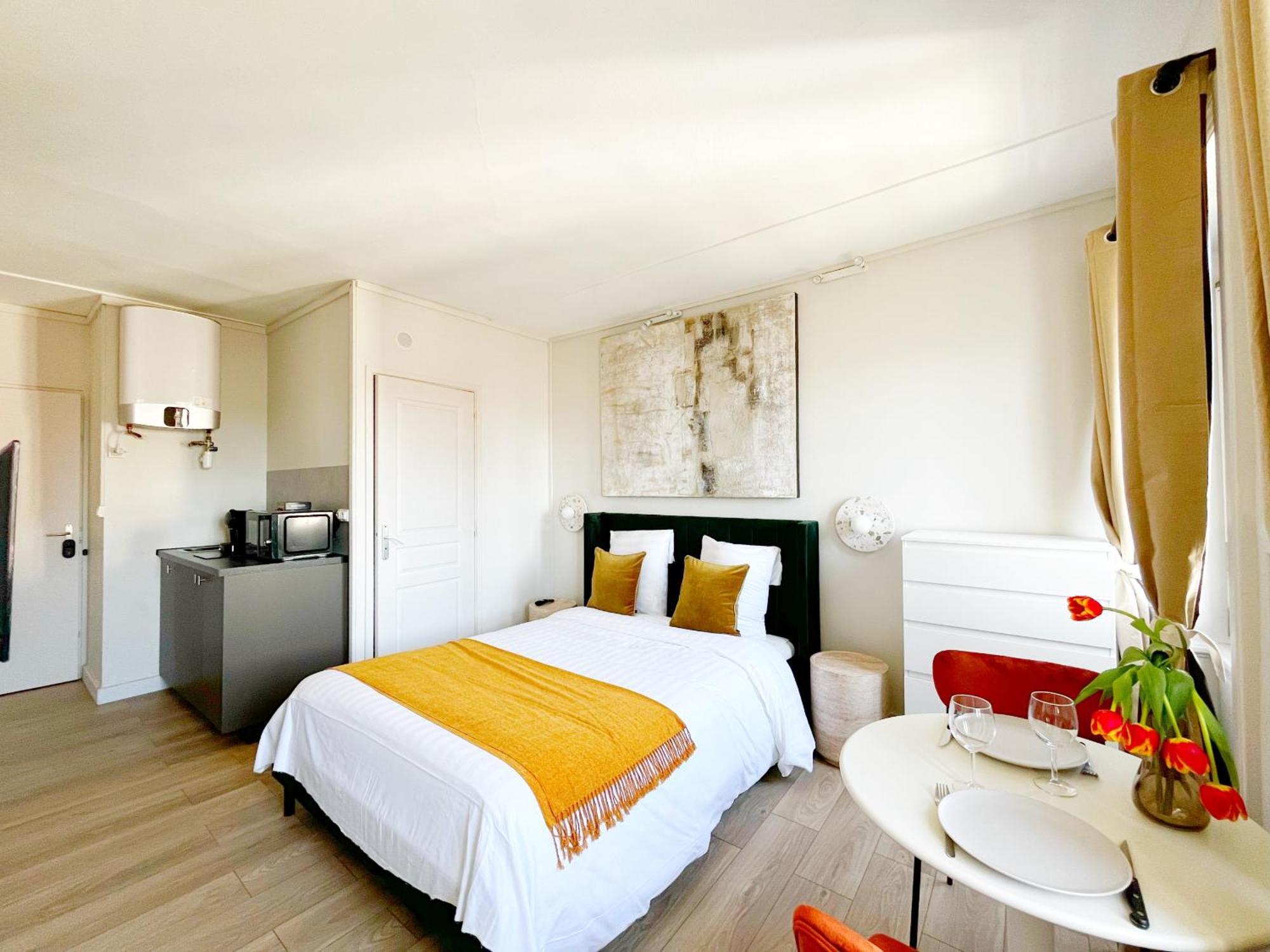 Suite Opium Lyon Exteriör bild